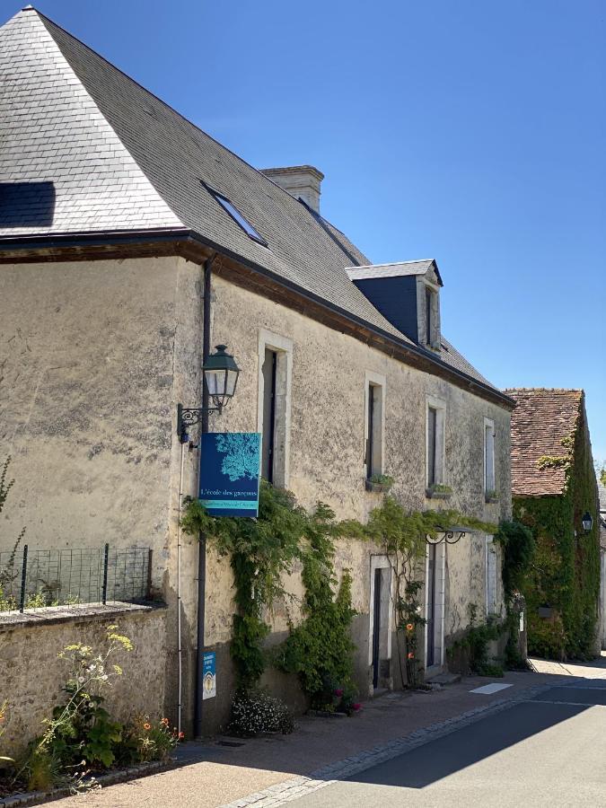 Bed and Breakfast L'Ecole Des Garcons Maigne Exteriér fotografie